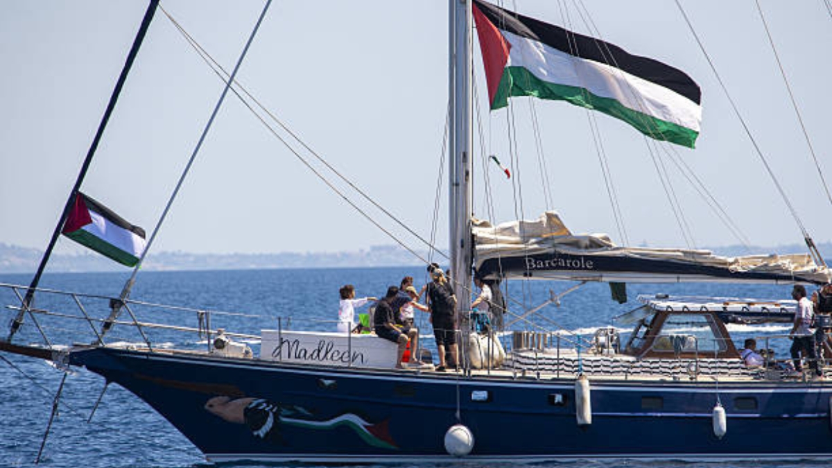 Kapal Bantuan Pembawa Makanan & Obat untuk Gaza Ditahan dan Dibawa ke Pelabuhan Israel